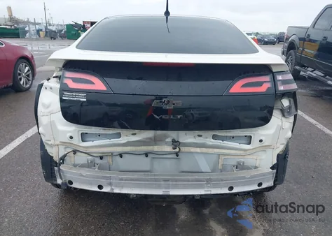 2012 Chevrolet Volt z USA, uszkodzony, nr VIN 1G1RD6E46CU121681
